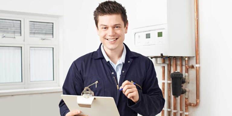 Boiler-replacement-technician