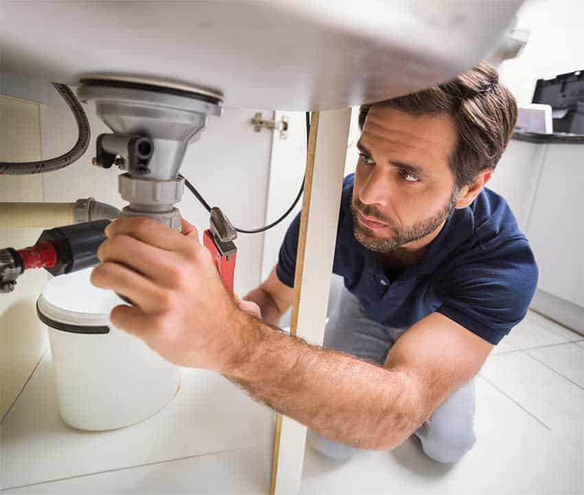 clogged-drain-cleaning