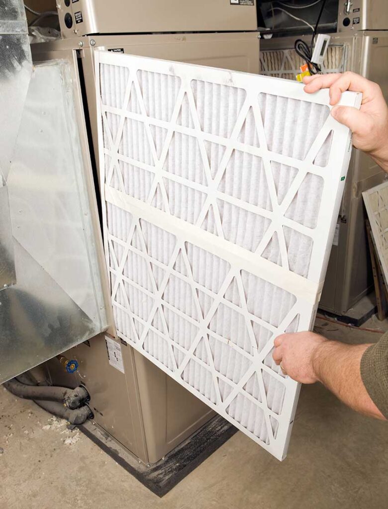 furnace-replacing-air-filter